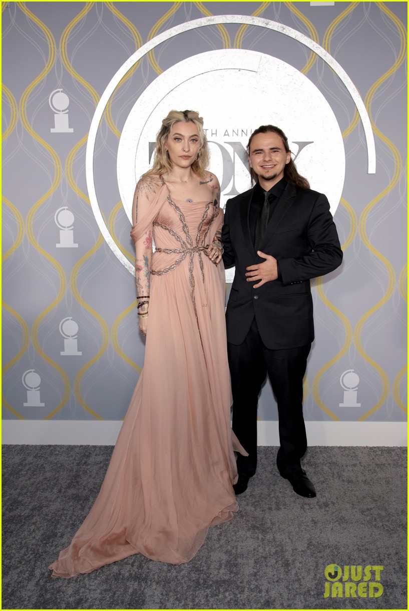 Paris & Prince Jackson Introduce 'MJ The Musical' Performance at Tony