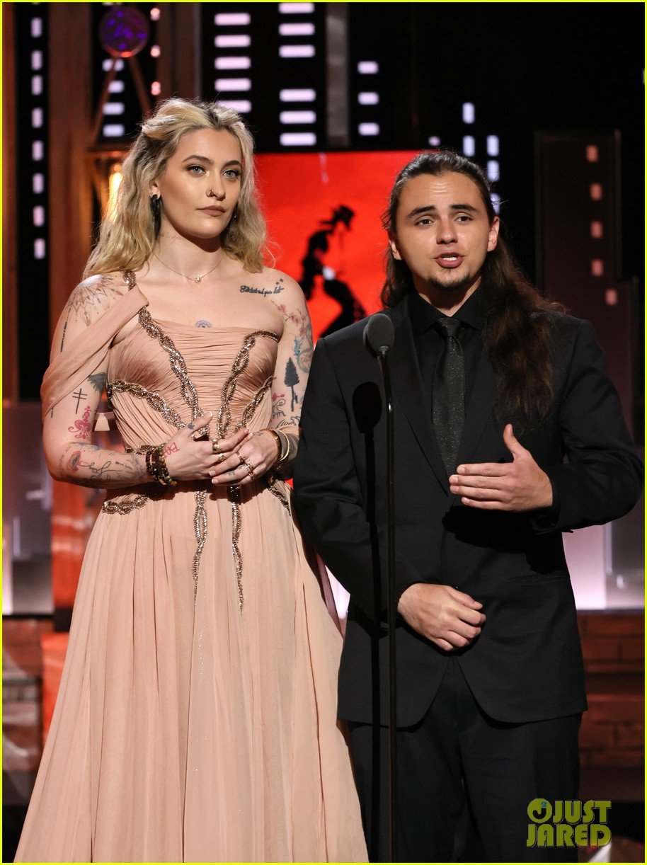 Paris & Prince Jackson Introduce 'MJ The Musical' Performance at Tony