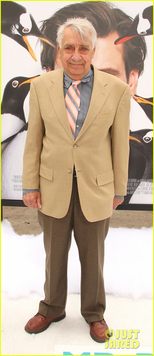 Philip Baker Hall, ‘Boogie Nights’ & ‘Modern Family’ Star, Dies at 90