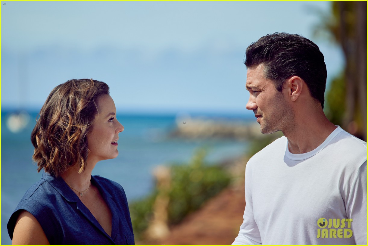 ryan paevey own surfing two tix interview 094781204