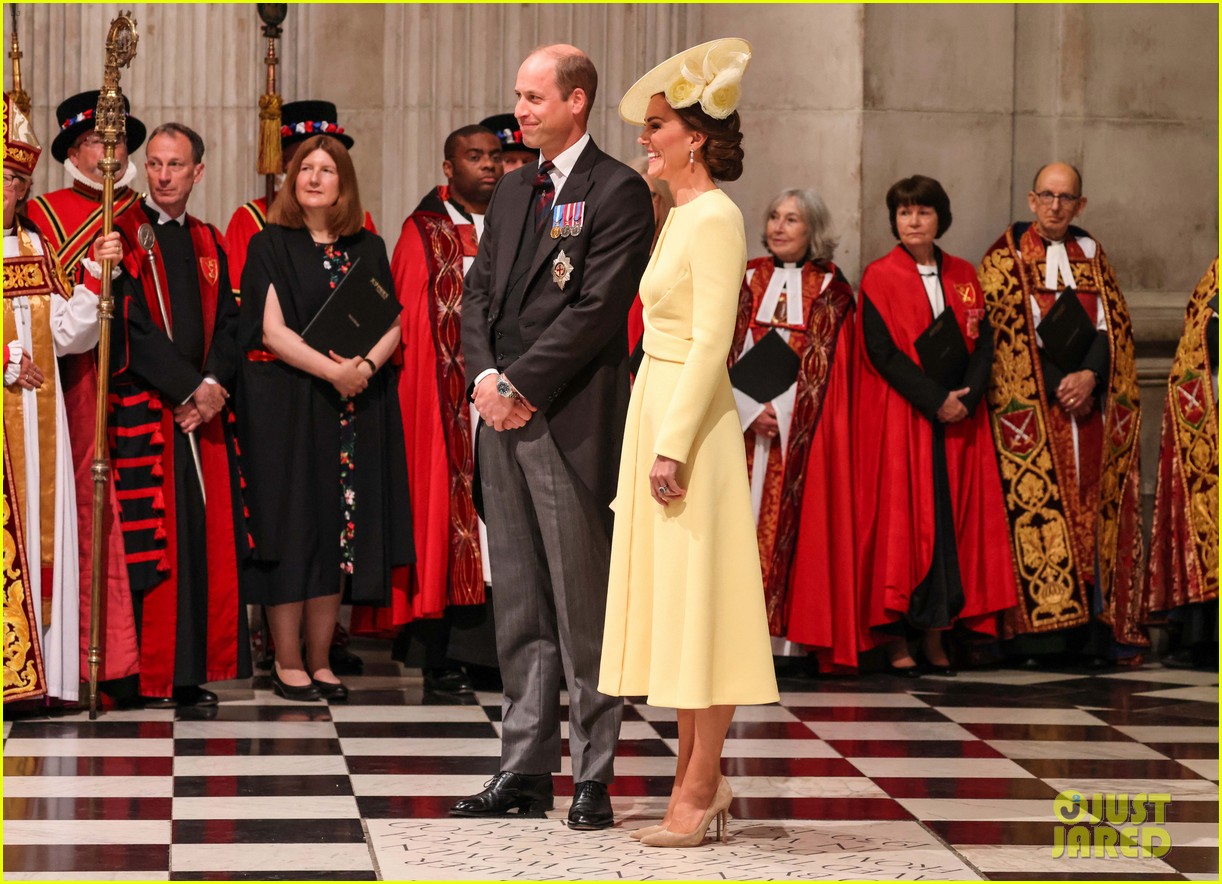 Prince William & Kate Middleton Join Royals at Service of Thanksgiving