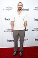 jesse williams supports laurence fishburne at tribeca premiere 01
