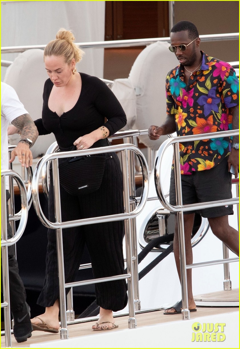 adele-rich-paul-vacation-in-italy-01.jpg