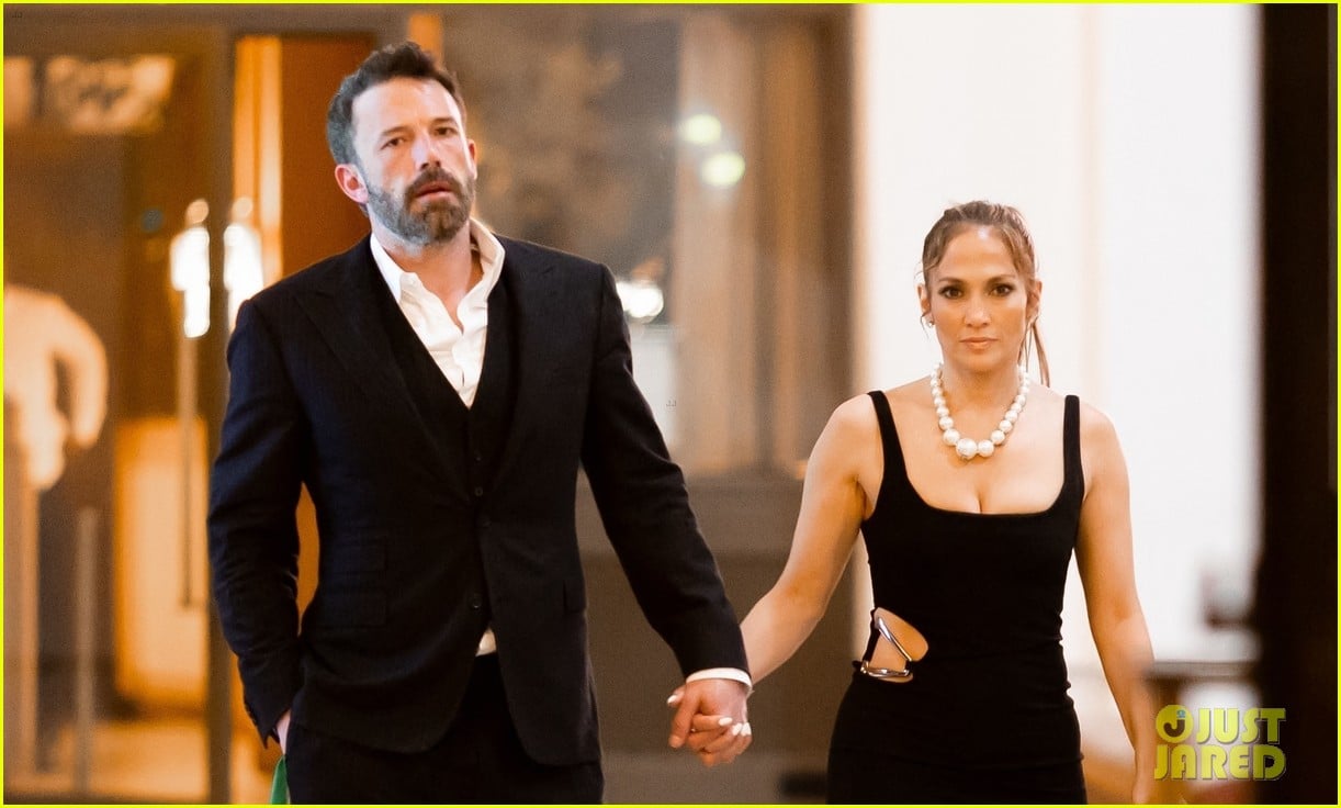 Ben Affleck Appears to Get Emotional During Jennifer Lopez’s Birthday