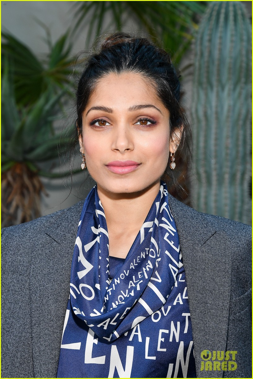 Freida Pinto to Star as Huma Abedin in TV Adaptation of Huma's Memoir(00)