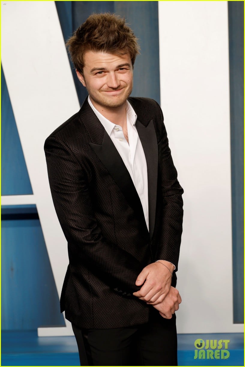 Joe Keery, Camila Morrone & Aldis Hodge to Star in RomanticHeist Movie