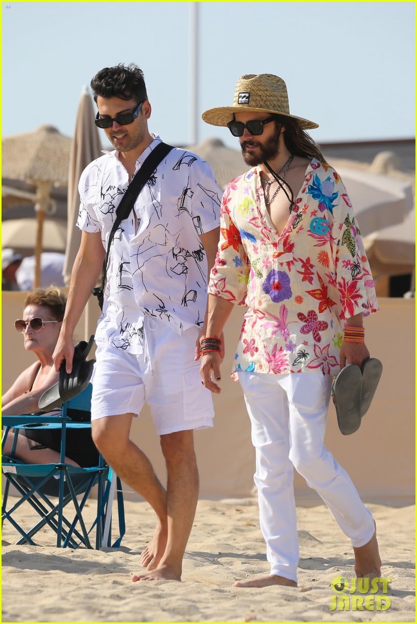jared leto wears colorful shirt straw hat walk in st tropez 104786177