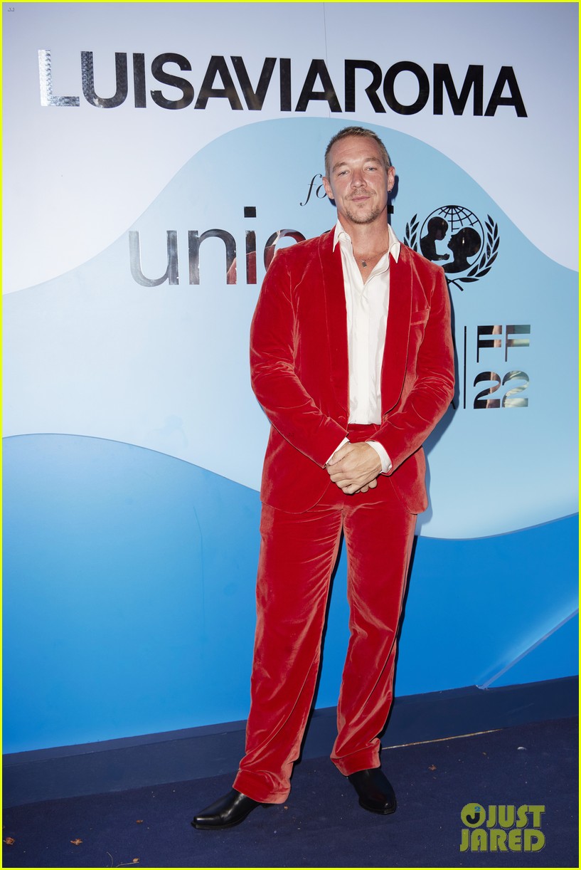 Jared Leto & Ed Westwick Both Wear Sheer Shirts to LuisaViaRoma for