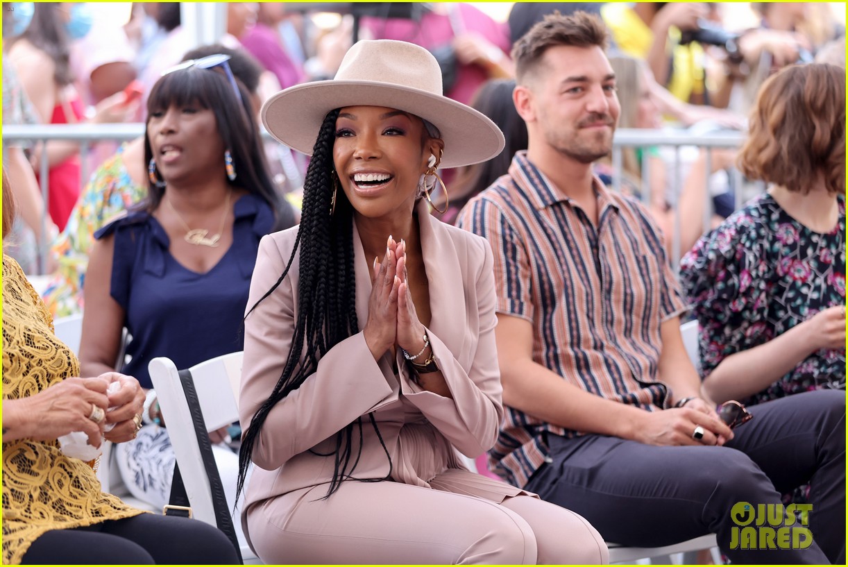 Jenifer Lewis High Kicks Her Way Into Hollywood Walk of Fame Ceremony