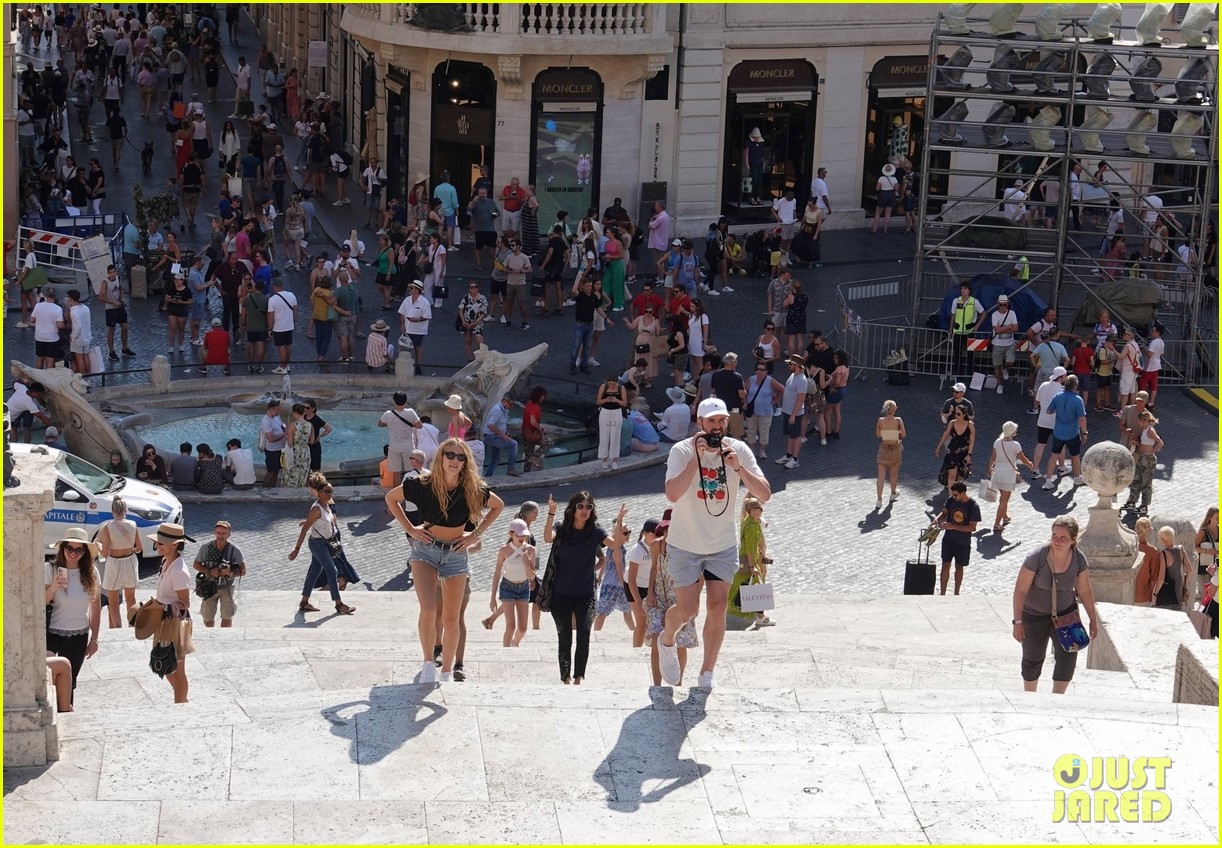 Do some sightseeing. Do some sightseeing