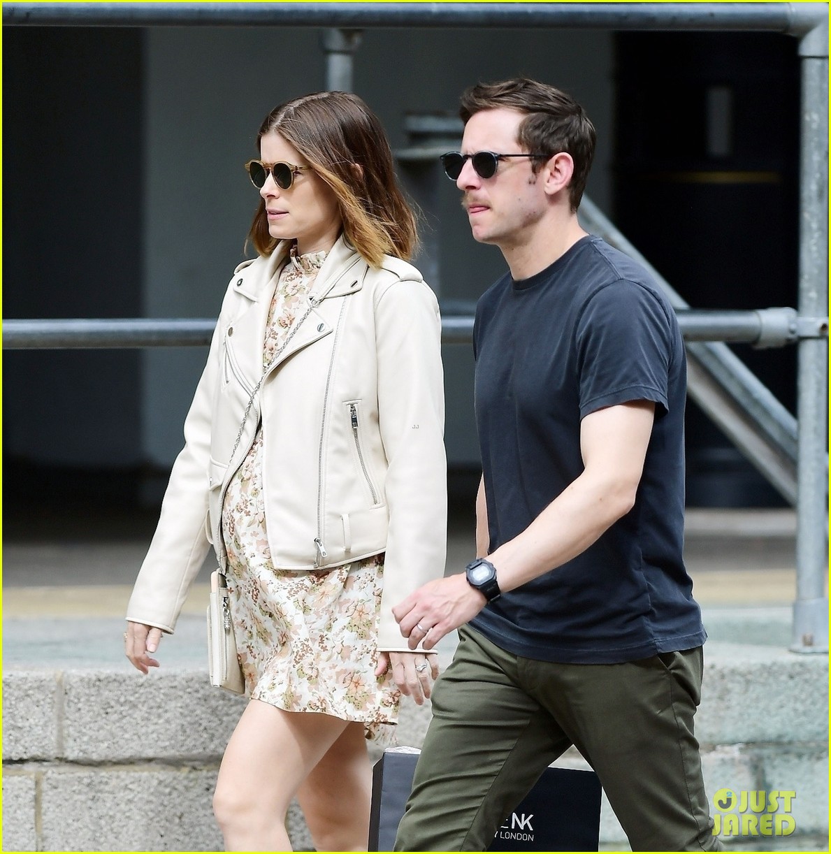 Kate Mara & Jamie Bell Spend the Afternoon House Hunting in London