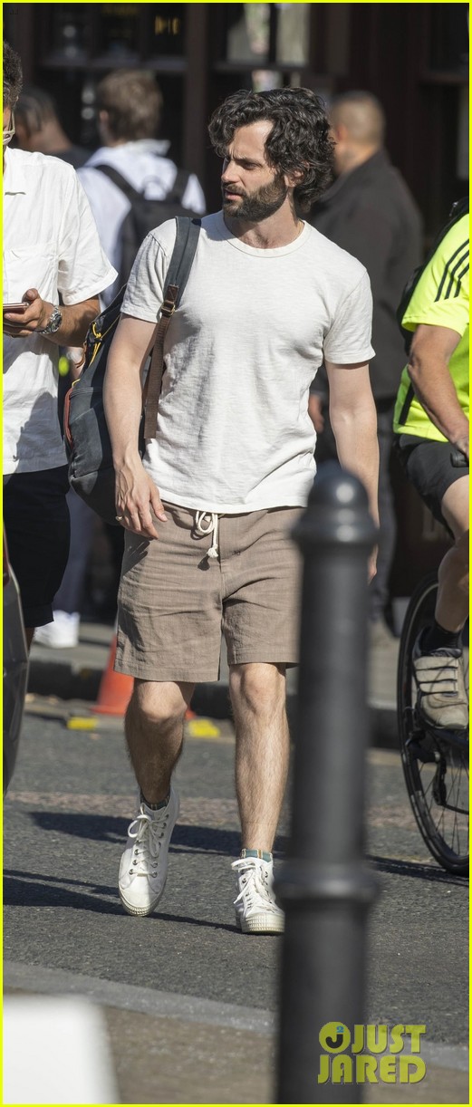 penn badgley heads out after wrapping filming you for the day 15
