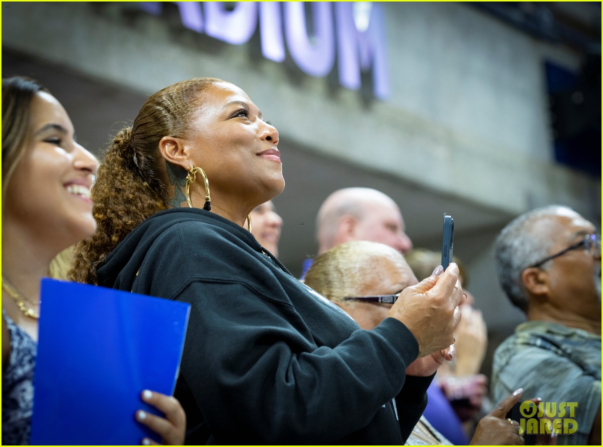 Bella Hadid, Offset, Queen Latifah, & More Attend Night One of U.S