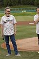 bryan cranston aaron paul dos hombres charity game 15