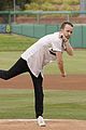 bryan cranston aaron paul dos hombres charity game 41