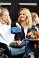 cara delevingne grabs drinks with friends in london 03