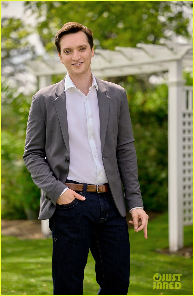 Photo davida wms richard harmon game set love hallmark 26 Photo