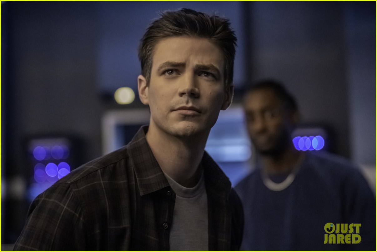 grant gustin reacts flash ending 014799039