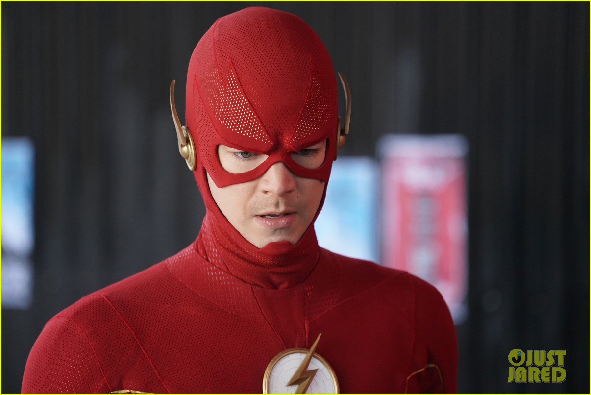 grant gustin reacts flash ending 044799042