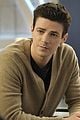 grant gustin reacts flash ending 05