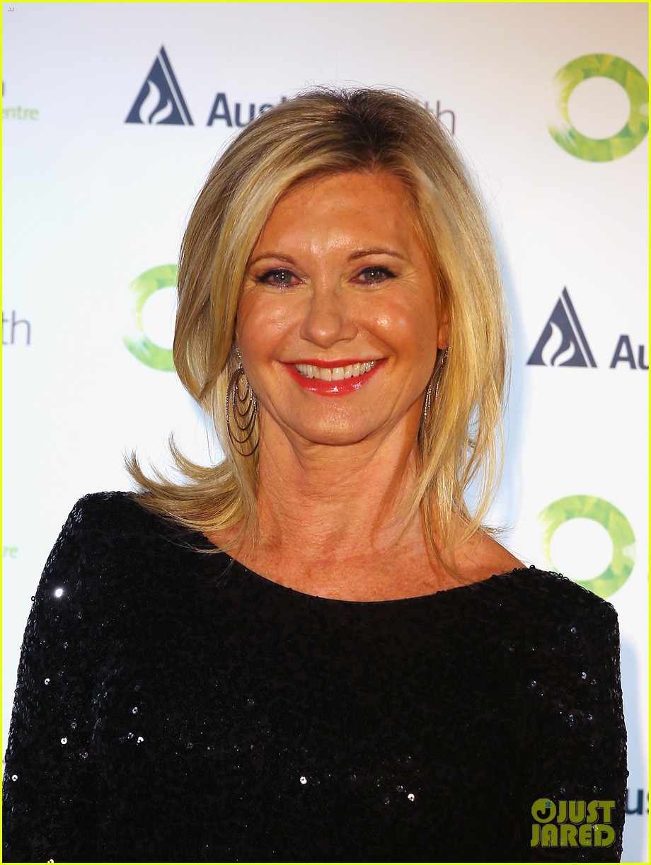 'Grease' Star Olivia NewtonJohn Passes Away at 73 Photo 4799841 RIP