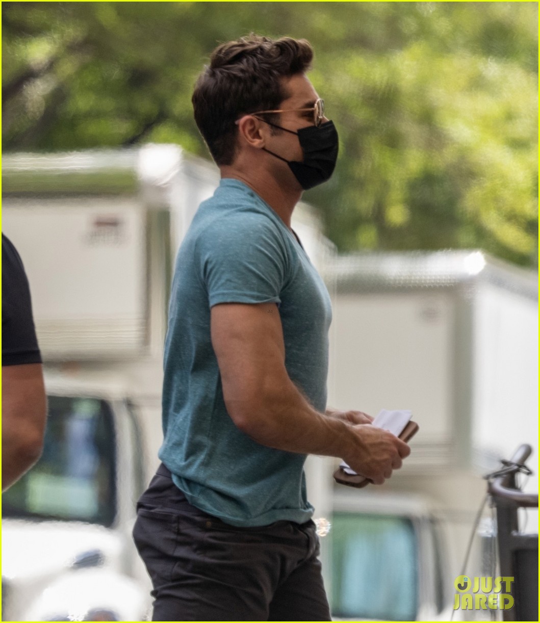 joey king zac efron spotted on set 064799940