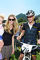 lance armstrong marries longtime gf 01