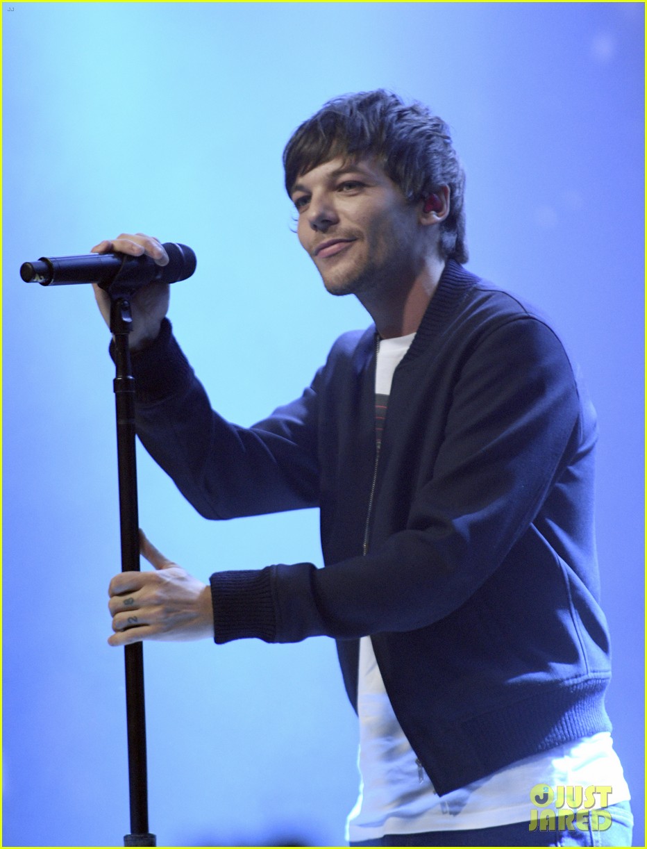 louis tomlinson reflects one direction first album 034797193