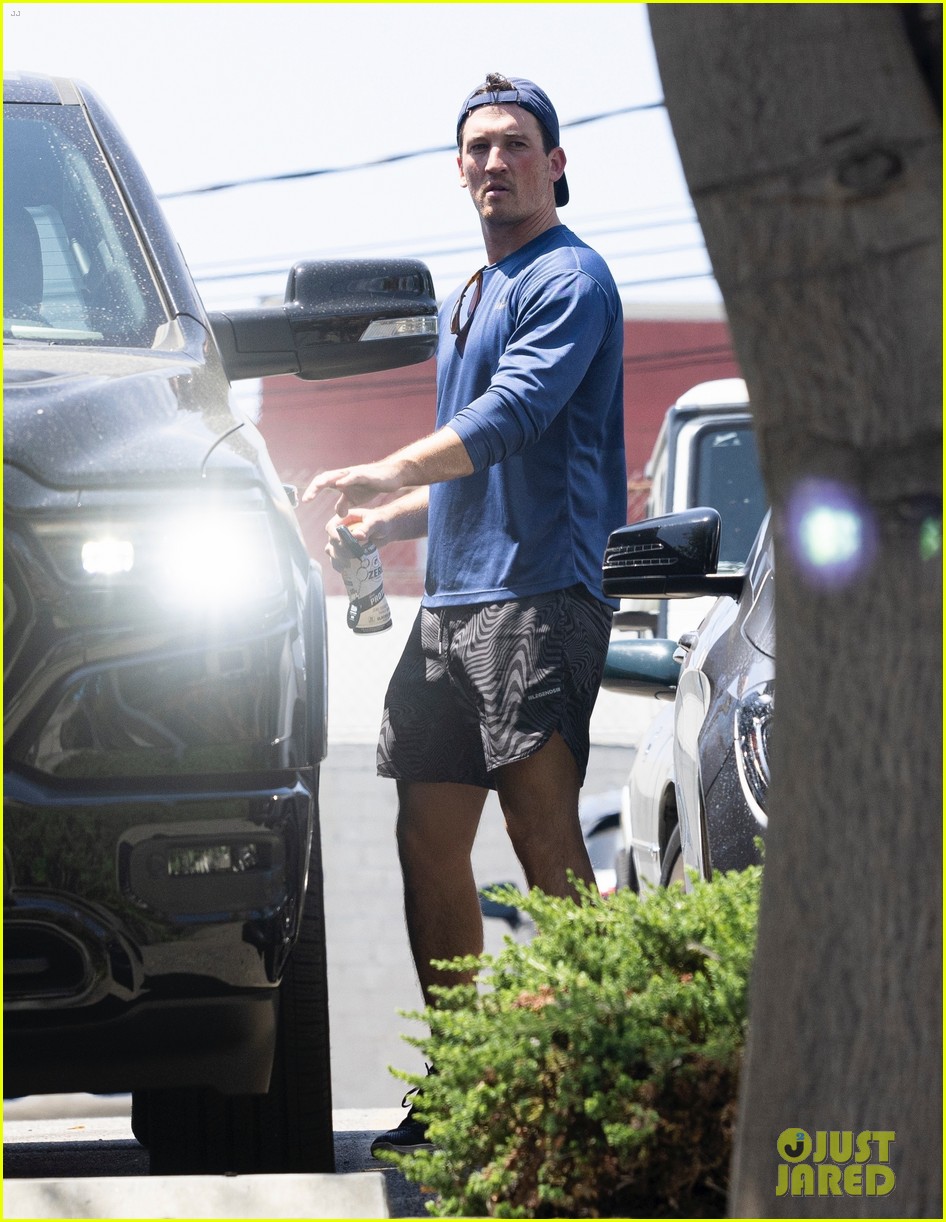 Miles Teller Spotted Running Errands in L.A. Amid Top Gun's Continued
