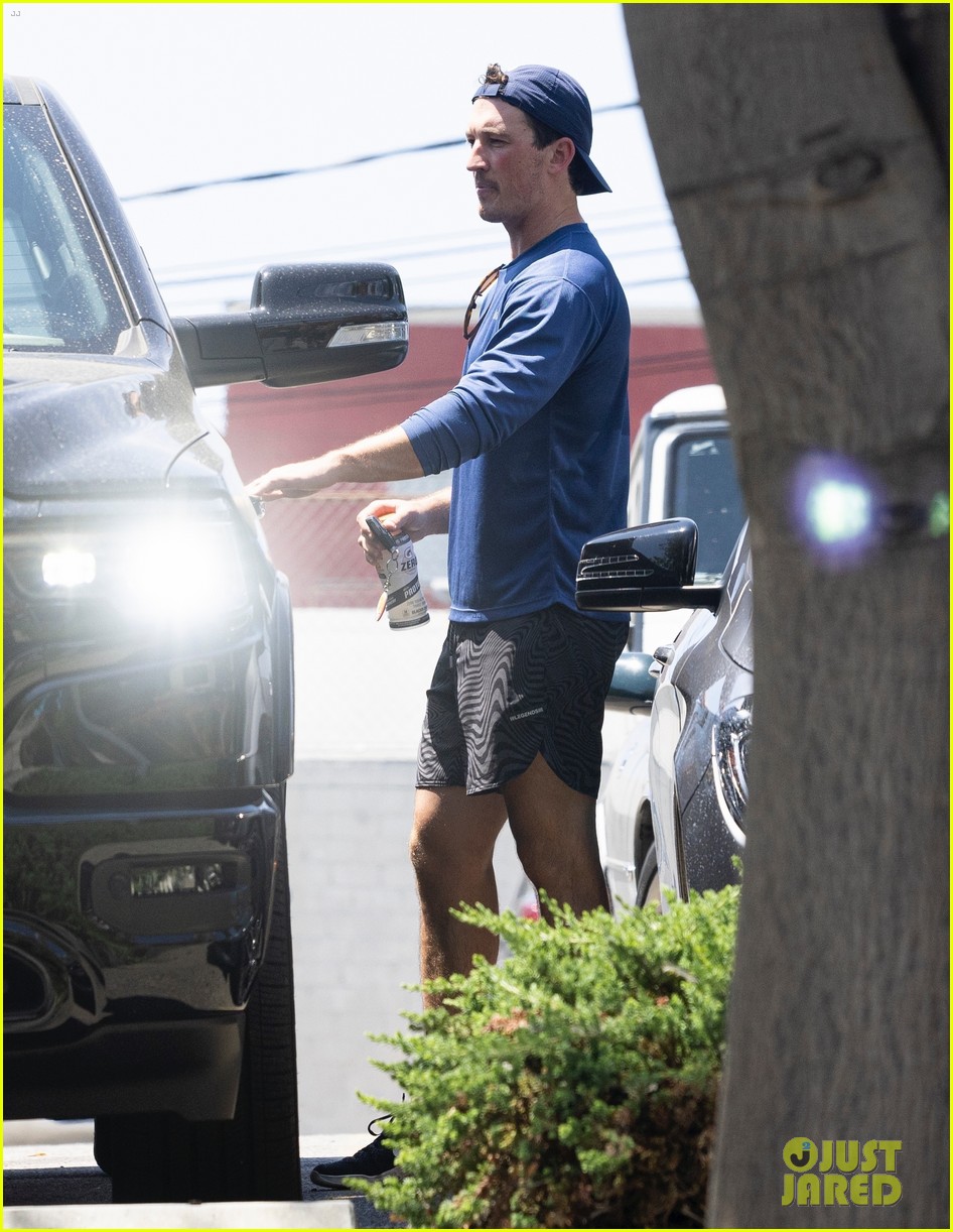 Miles Teller Spotted Running Errands in L.A. Amid Top Gun's Continued