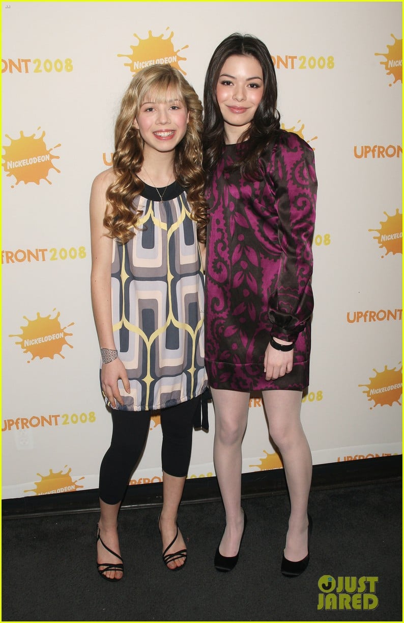 miranda cosgrove reacts to jennette mccurdy allegations about icarly nickelodeon 034799474