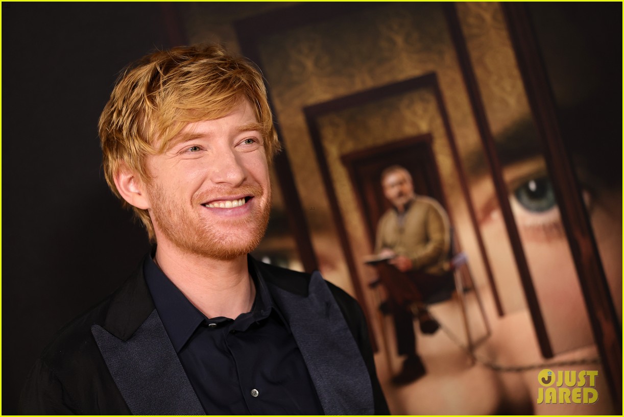 Steve Carell & Domnhall Gleeson Promote Their New Series 'The Patient