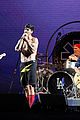 red hot chili peppers tour 08