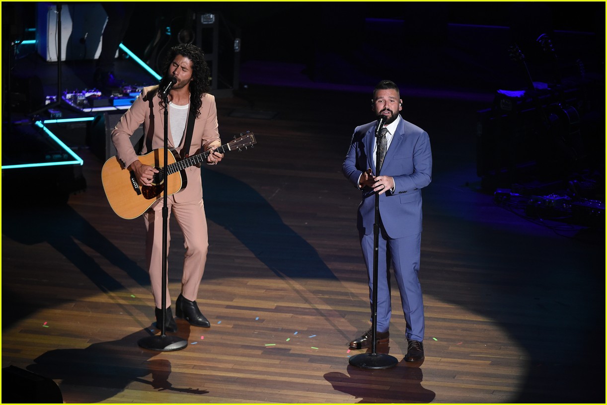 ACM Honors 2022 Full Performers, Presenters, & Honorees Lineup