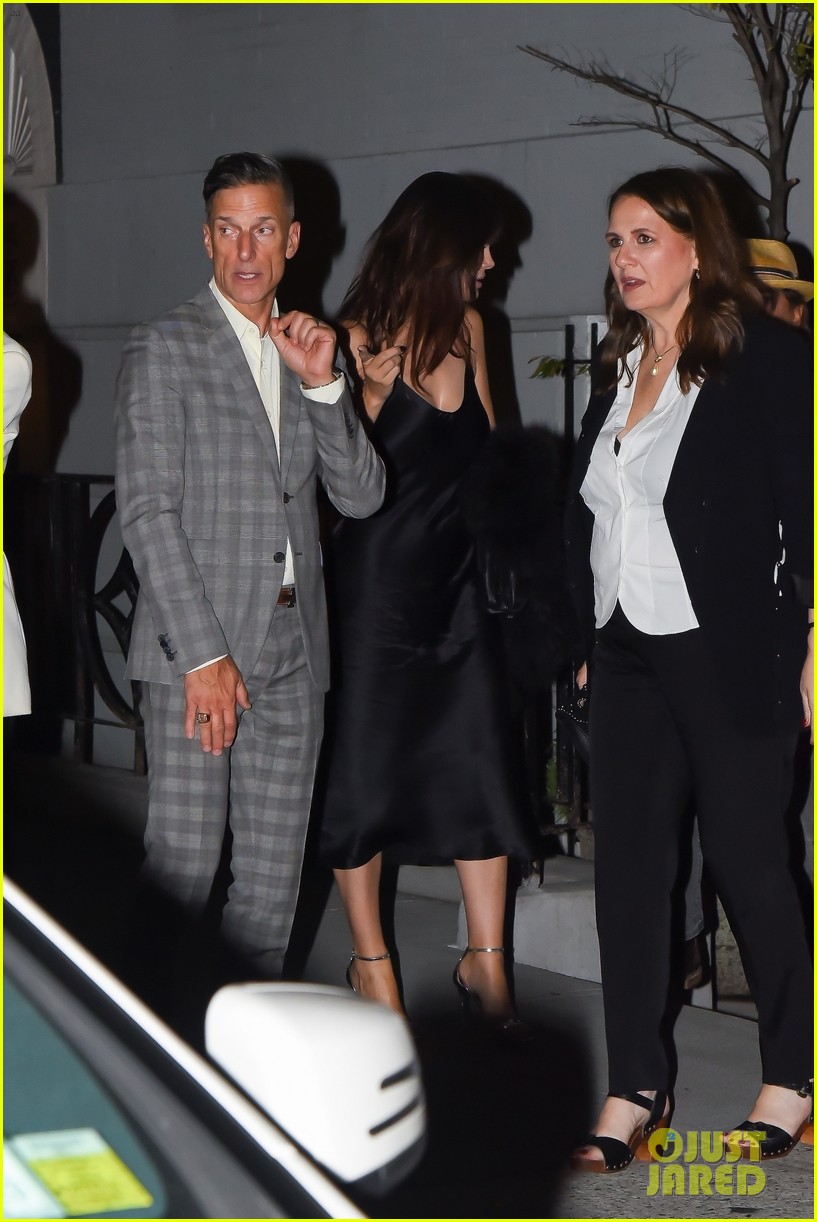 Baz Luhrmann’s Birthday Party Had So Many Celebs, Including Leonardo