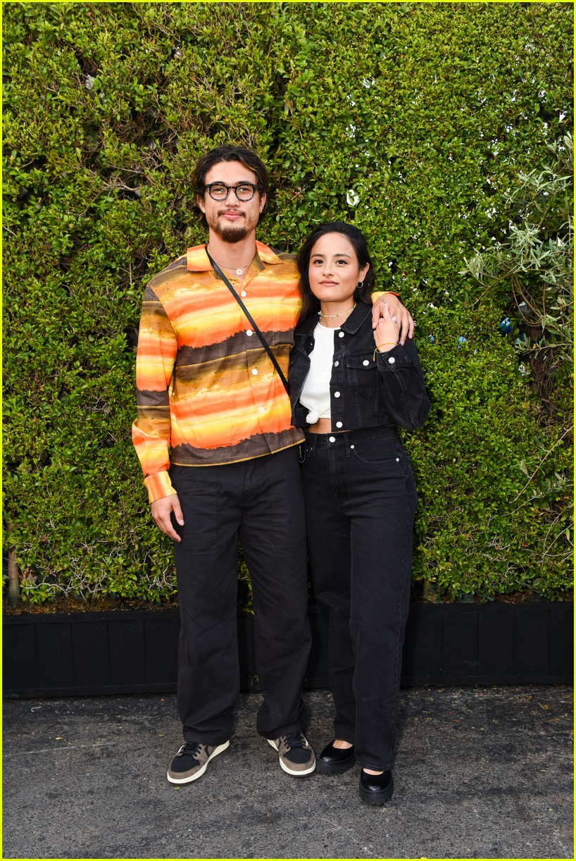 charles melton chase sui wonders couple up at madewell launch event 044814833