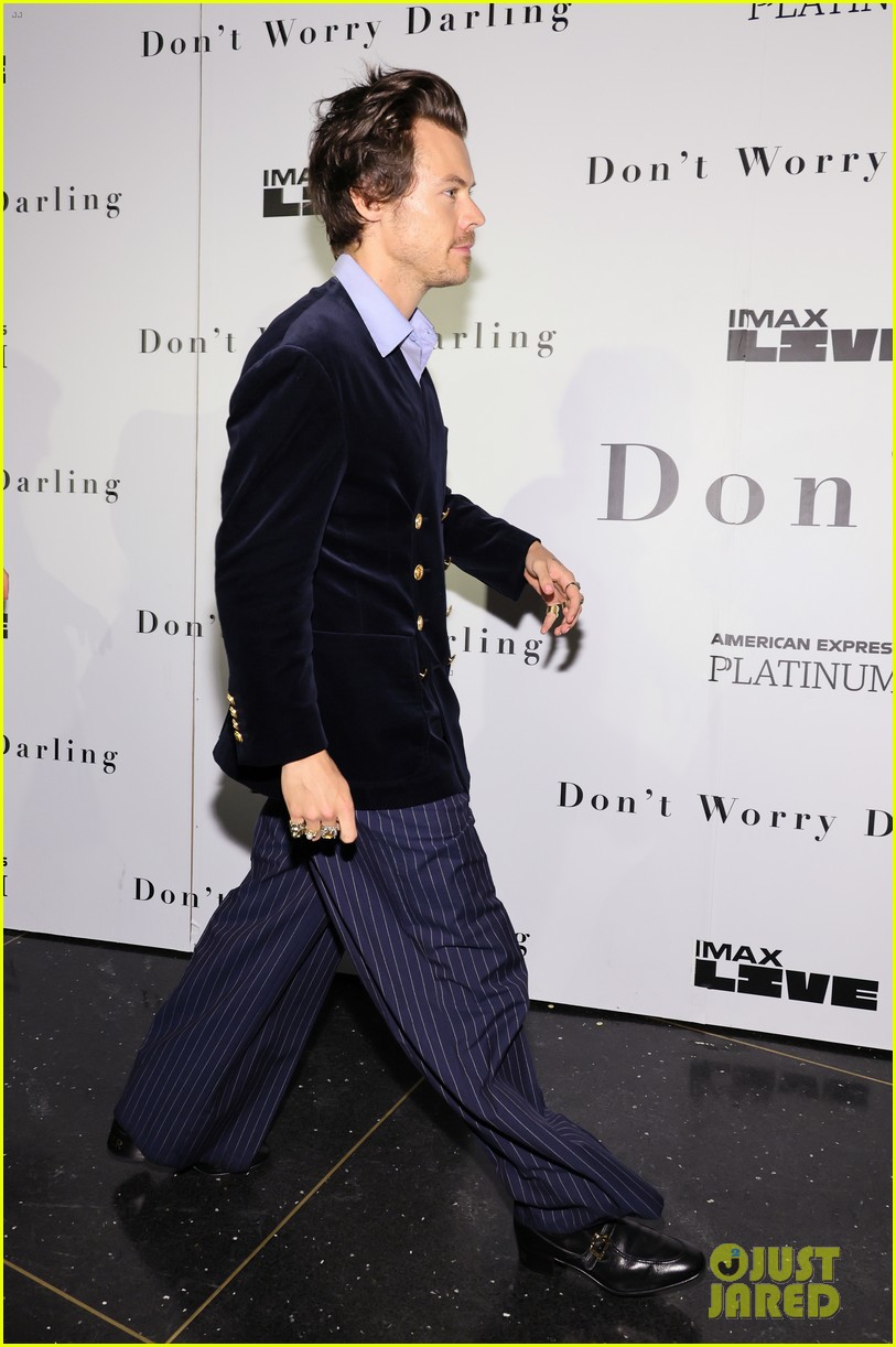 olivia wilde harry styles dont worry darling nyc premiere 084823795