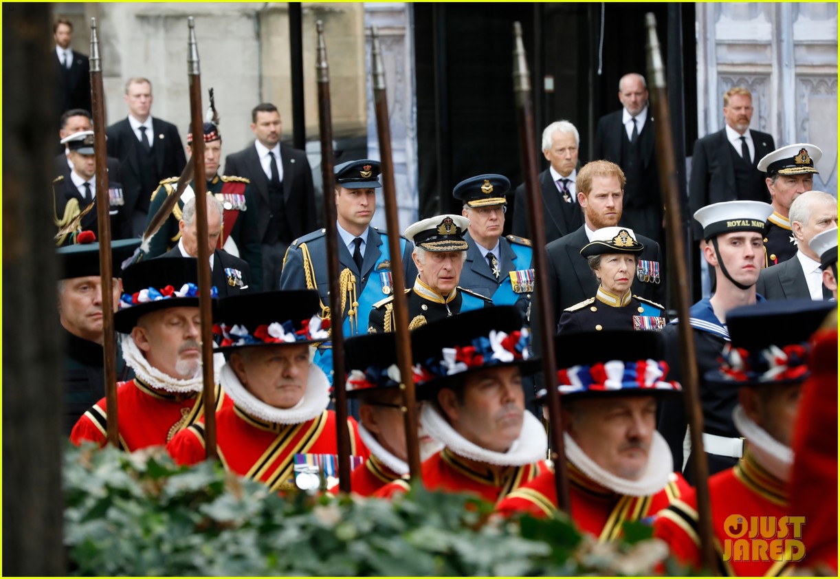 Prince William & Prince Harry Join Royal Family in Queen Elizabeth's