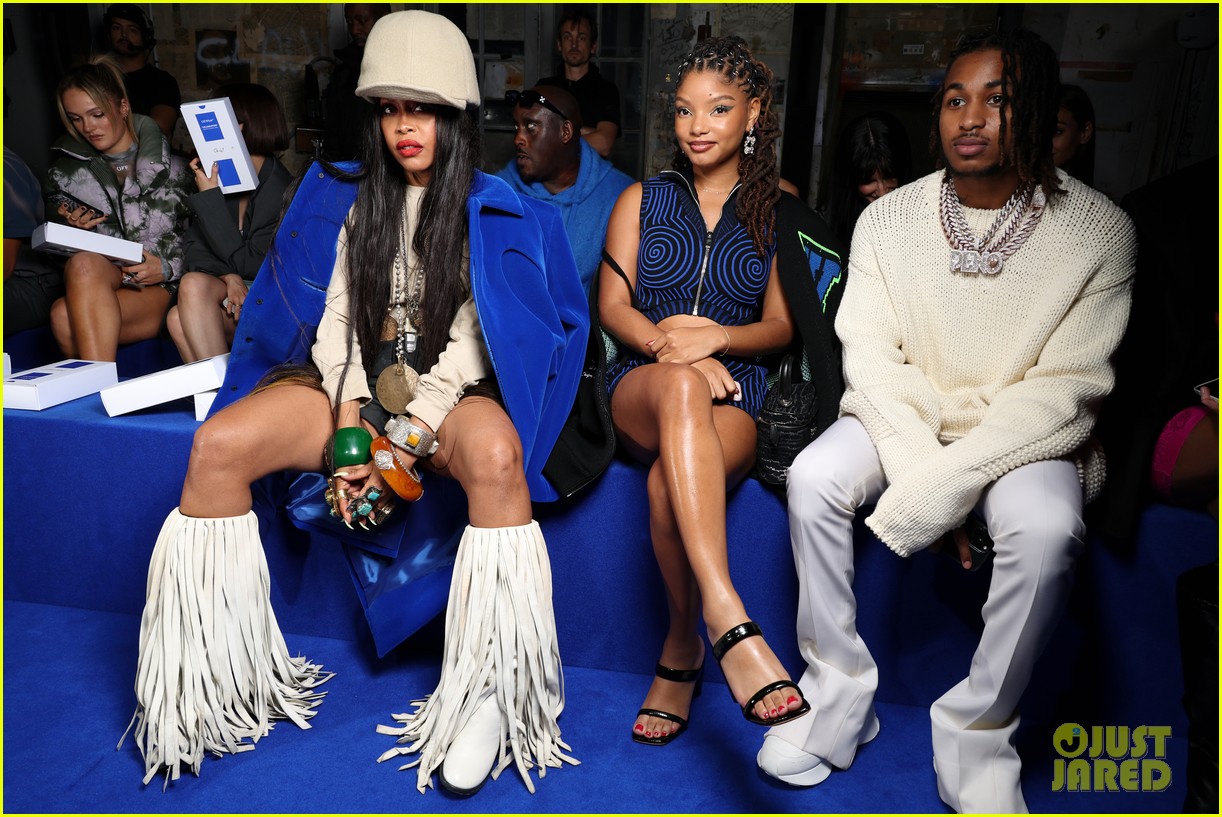 naomi campbell halle bailey more off white fashion show 214829856