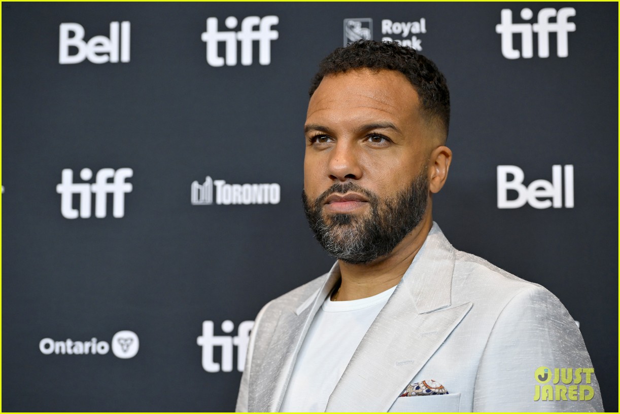 'Handmaid's Tale' Cast Attends Season 5 Premiere at TIFF as Series Gets