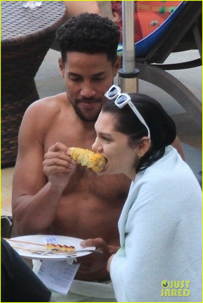 jessie j vacations with chanan colman vacation in rio 134814160