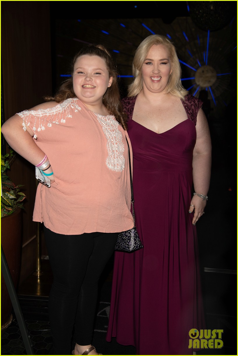 mama june hospitalized after severe headaches 044825138