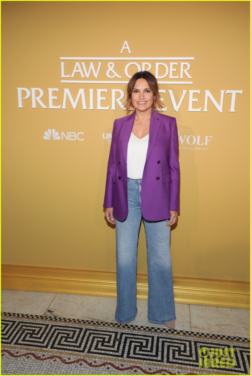 Mariska Hargitay Jokes About Being Christopher Meloni's 'Work Wife' at