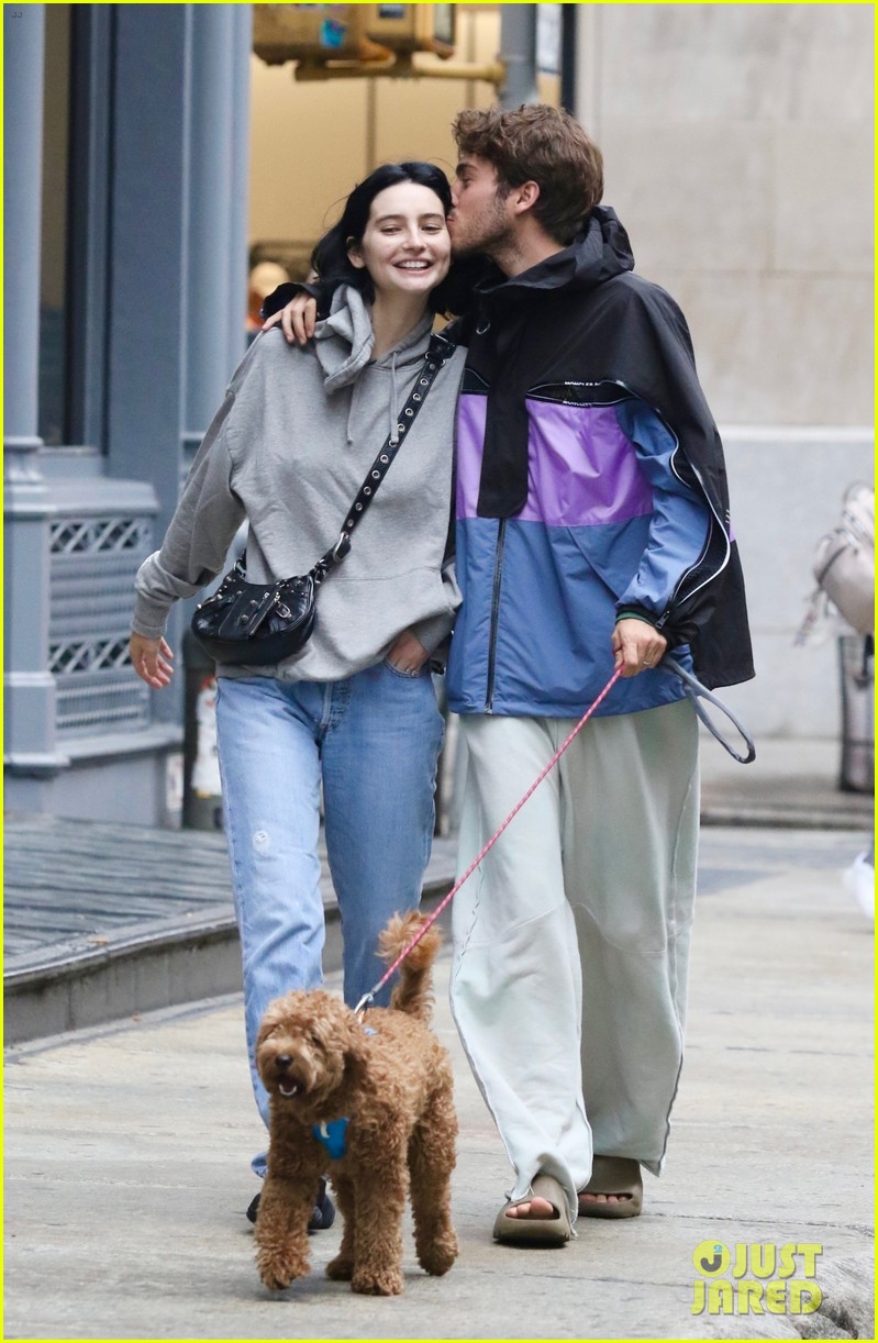 Meadow Walker & Husband Louis ThorntonAllan Look So In Love During