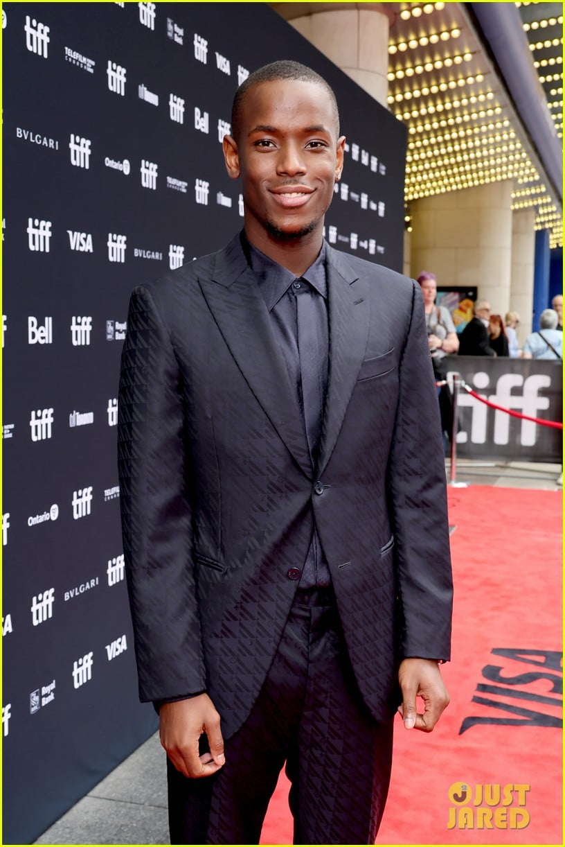 Olivia Colman Takes Her New Movie Empire Of Light To Tiff With