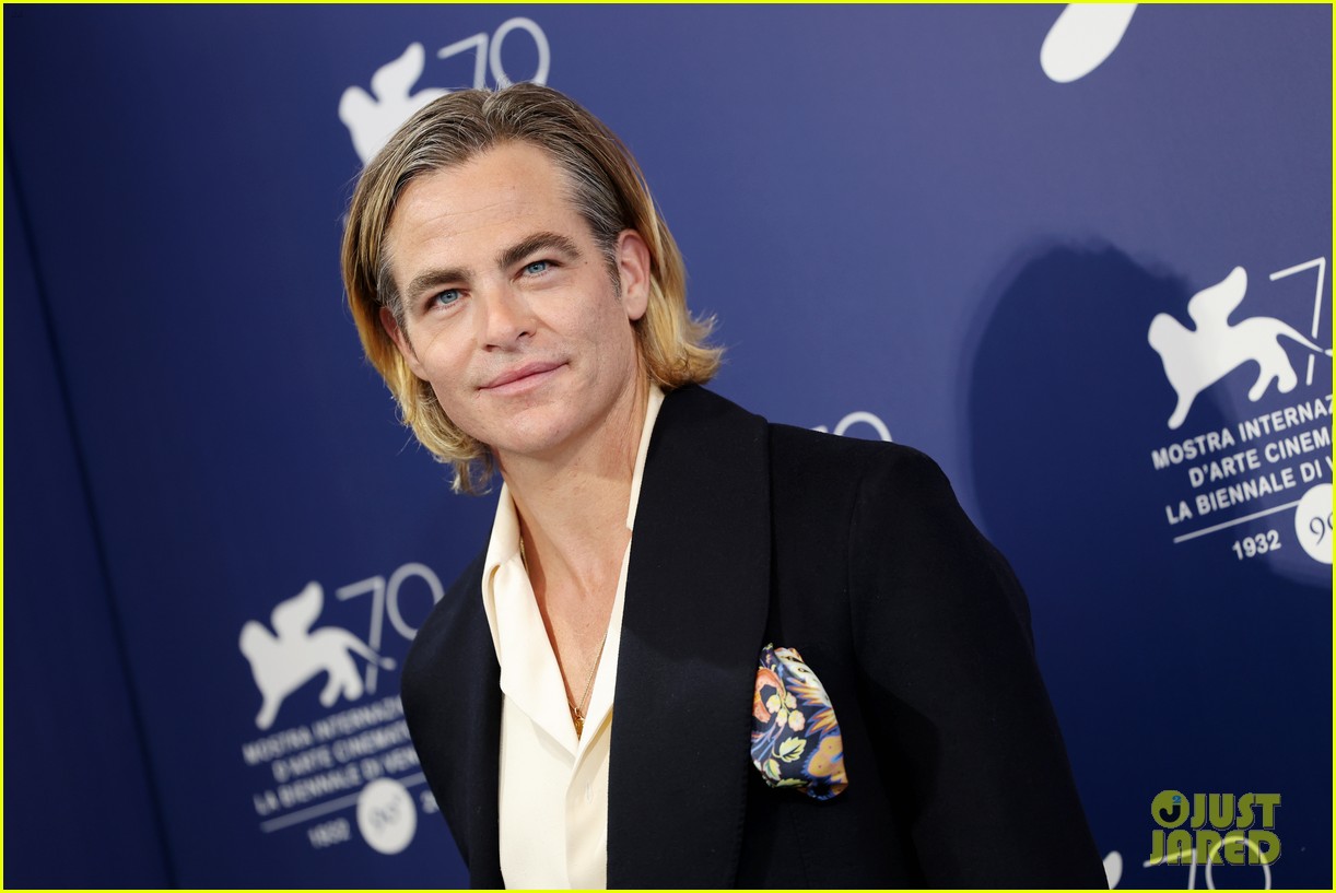 Chris Pine Goes Viral for Zoning Out During 'Don't Worry Darling' Press