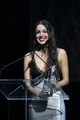 olivia rodrigo inducts alanis morissette canadian songwriters hall of fame 20