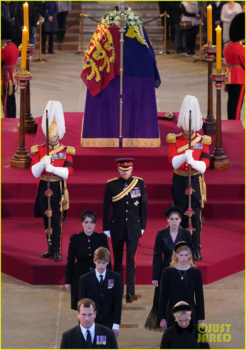 Prince William & Prince Harry Join Their Cousins to Stand Vigil at