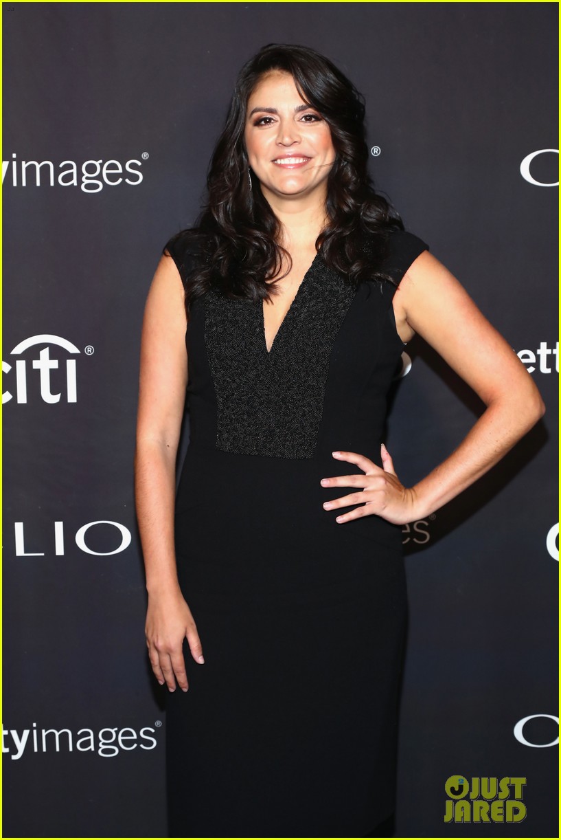 cecily strong absence from snl premiere explained 084831108