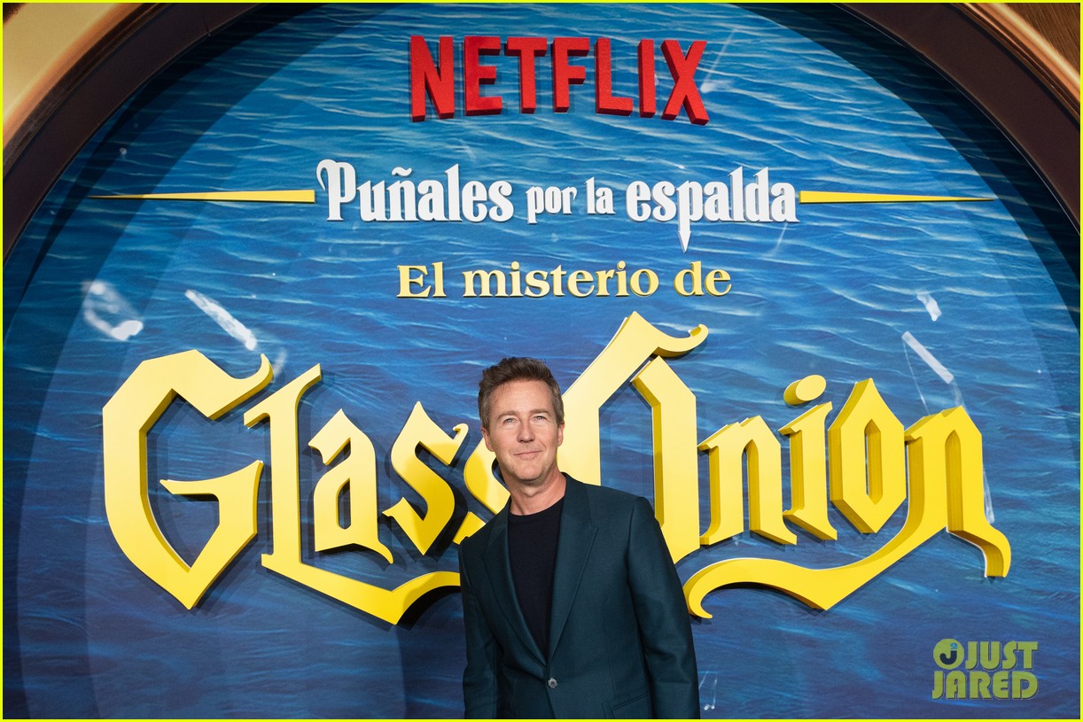 Janelle Monae Rules The Red Carpet in Textured Red Dress For 'Glass